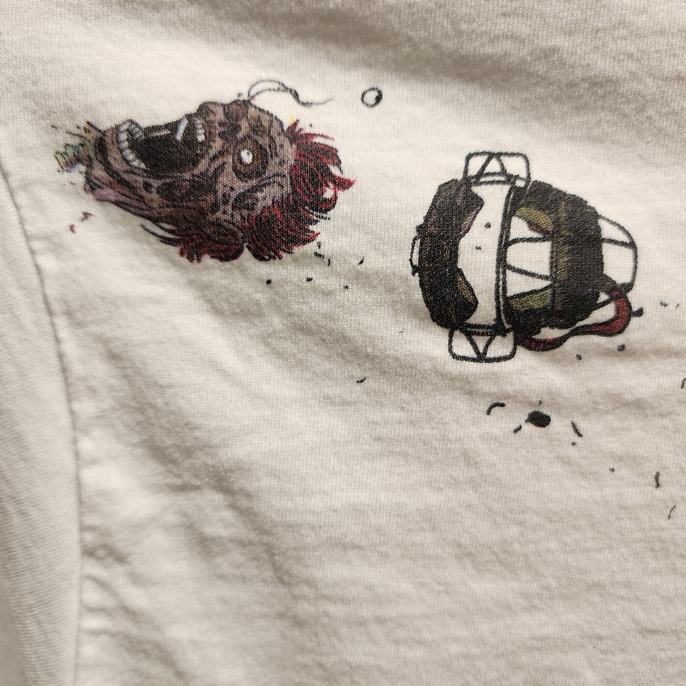 Graphics Tee - Picture 3 of 4